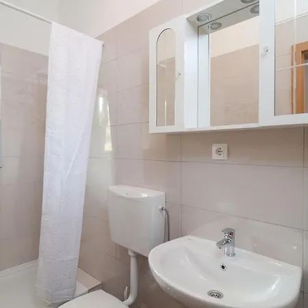 With Parking Space Splitska, Brac - 21974 Apartamento