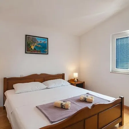 Apartamento With Parking Space Splitska, Brac - 21974 Splitska