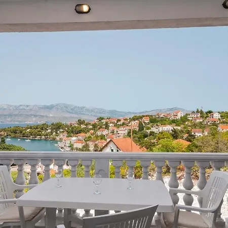 Apartament With A Parking Space Splitska, Brac - 21974 Splitska